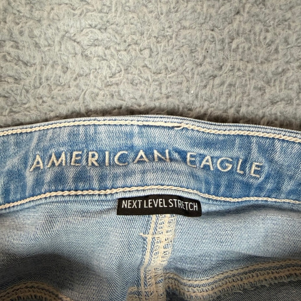 American Eagle Festival Flare Jeans Light Wash Next Level Stretch Size 6 Regular - Picture 6 of 12
